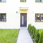 Potsdams Traumwohnung Mit 6 Schlafmoeglichkeiten Und Terrasse